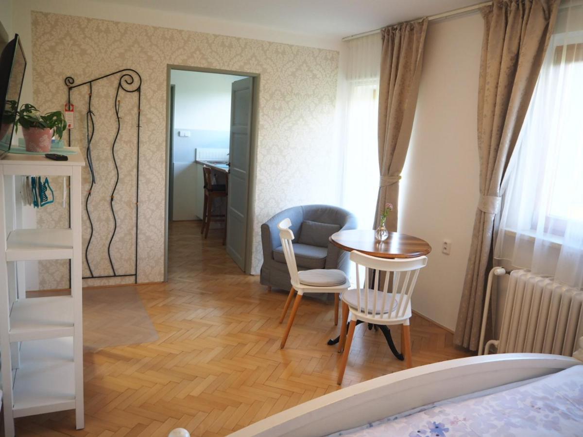 Apartament U Vaclava Kněževes Zewnętrze zdjęcie