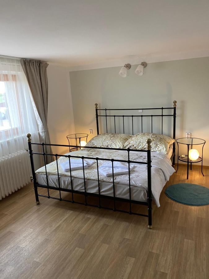 Apartament U Vaclava Kněževes Zewnętrze zdjęcie